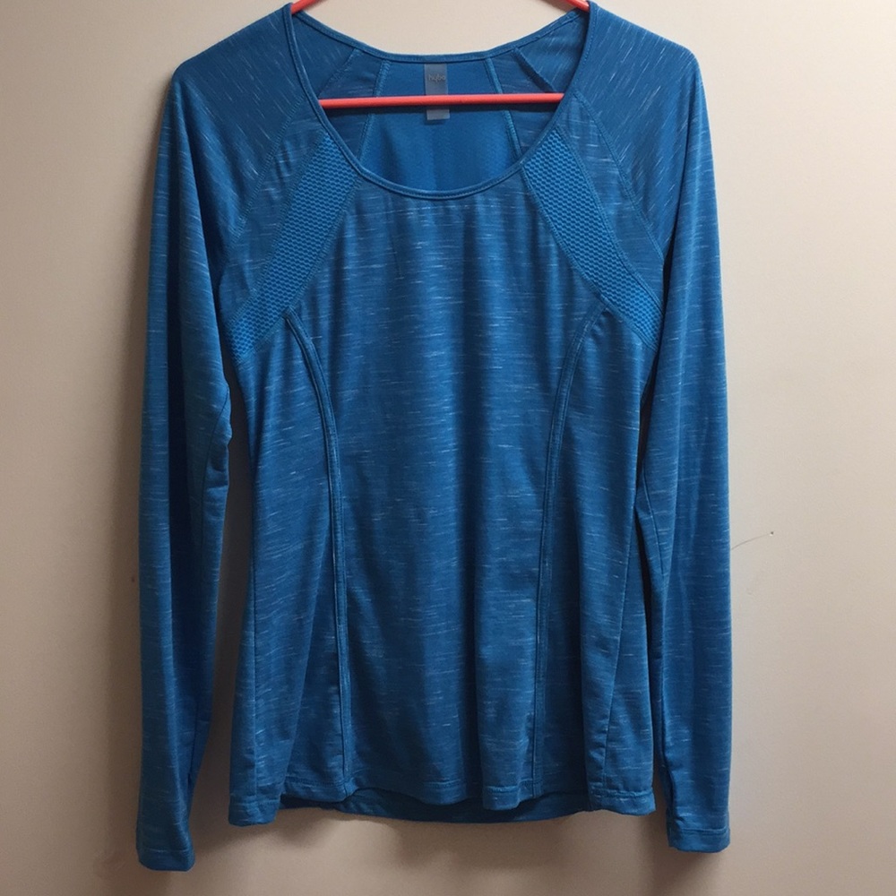 Hyba athletic tee